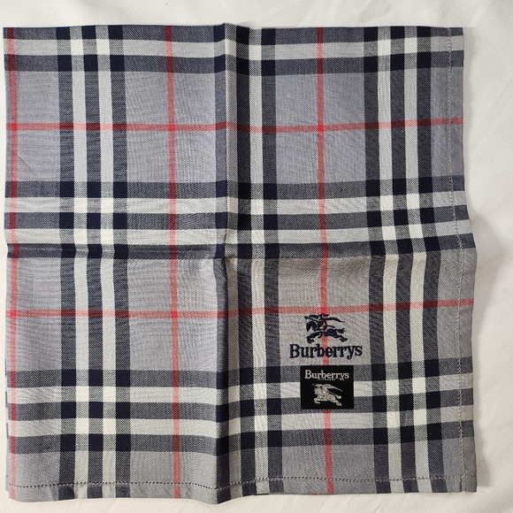❤️ Burberry Handkerchief Cotton Brandnew Authentic #07 - Picture 4 of 8